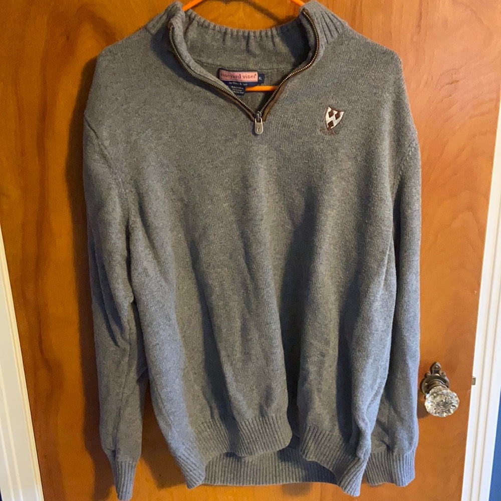 Vineyard Vines quarter zip sweater XL